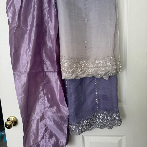 Pakistani Indian Shalwar Kameez Punjabi suit - Picture 7 of 13